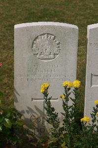 Tincourt New British Cemetery - Gisler, Christian