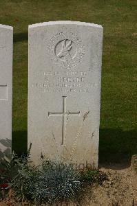 Tincourt New British Cemetery - Greybe, G J