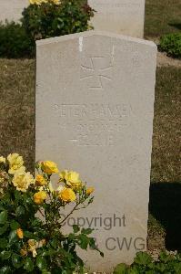 Tincourt New British Cemetery - Hansen, Peter