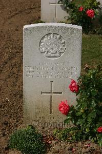 Tincourt New British Cemetery - Hardwick, William Emlyn