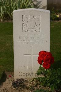 Tincourt New British Cemetery - Hardiman, C W