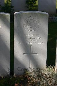 Tincourt New British Cemetery - Hargreaves, H