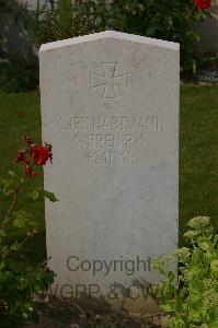 Tincourt New British Cemetery - Hartmann, Kurt