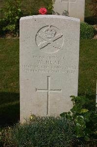 Tincourt New British Cemetery - Head, W