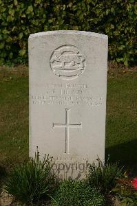 Tincourt New British Cemetery - Heaton, George Frederick