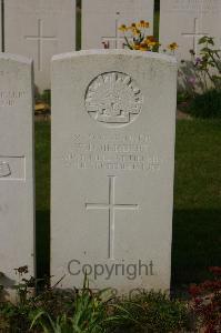 Tincourt New British Cemetery - Herbert, W R