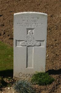Tincourt New British Cemetery - Hill, W H