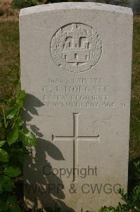 Tincourt New British Cemetery - Holgate, C J