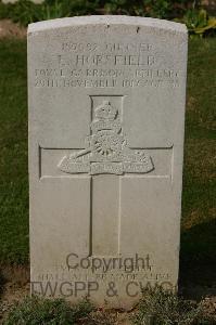 Tincourt New British Cemetery - Horsfield, Ernest