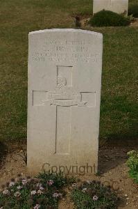 Tincourt New British Cemetery - Hurst, Ernest