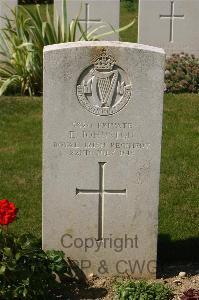 Tincourt New British Cemetery - Johnston, E