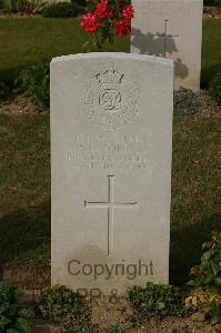 Tincourt New British Cemetery - Jordan, W G