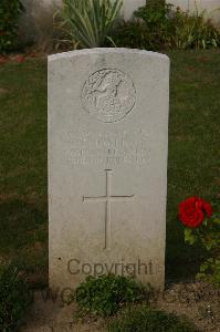 Tincourt New British Cemetery - Jowlings, S E