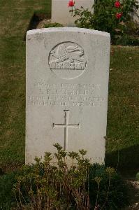 Tincourt New British Cemetery - Keighley, Lindon Rayner