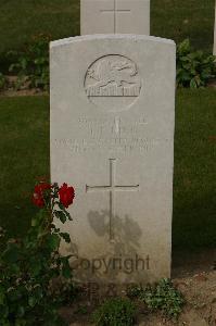 Tincourt New British Cemetery - King, J T