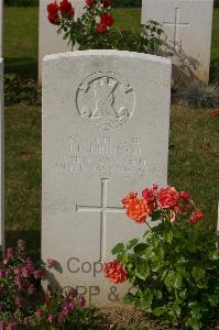 Tincourt New British Cemetery - Kinnison, J K