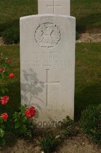Tincourt New British Cemetery - Knox, J R