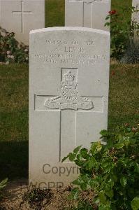 Tincourt New British Cemetery - Lewis, A