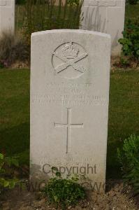 Tincourt New British Cemetery - Lomax, John Joseph
