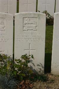 Tincourt New British Cemetery - MacDonald, Wilfred Malcolm