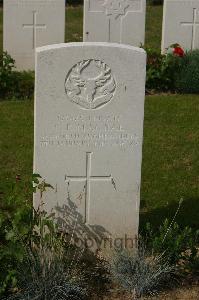 Tincourt New British Cemetery - MacRae, Colin Roderick