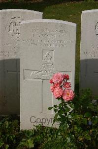 Tincourt New British Cemetery - Martin, F G