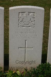 Tincourt New British Cemetery - McClusky, H