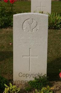 Tincourt New British Cemetery - McGann, J W