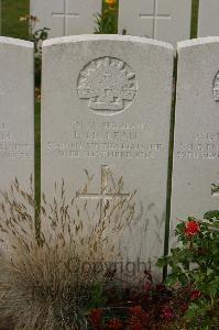 Tincourt New British Cemetery - McLean, L