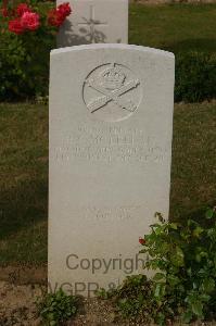 Tincourt New British Cemetery - McLellan, Robert Cumnung