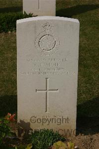 Tincourt New British Cemetery - Moir, Charles Penny