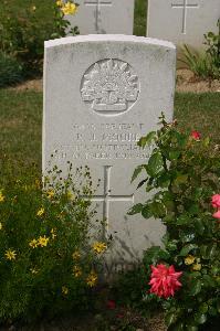 Tincourt New British Cemetery - Moore, Richard James