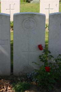 Tincourt New British Cemetery - Morgan, L J