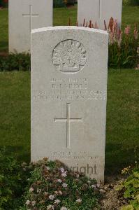 Tincourt New British Cemetery - Myors, David James
