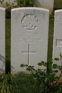 Tincourt New British Cemetery - Nobbs, William Henry