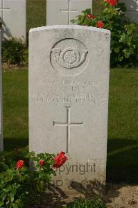 Tincourt New British Cemetery - Nunn, J J