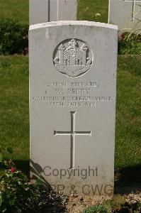 Tincourt New British Cemetery - Perry, W