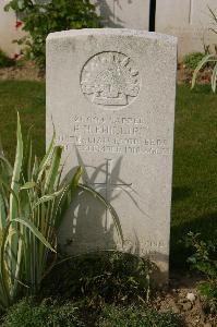 Tincourt New British Cemetery - Phillips, Francis Herbert