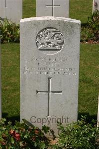 Tincourt New British Cemetery - Pitt, Frank James