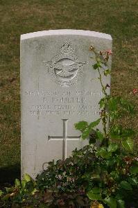Tincourt New British Cemetery - Poulter, Frank