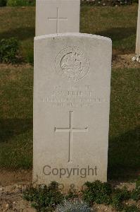 Tincourt New British Cemetery - Priest, J W