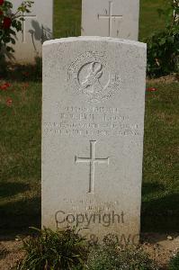 Tincourt New British Cemetery - Prinsloo, P R