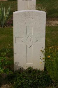 Tincourt New British Cemetery - Reid, A