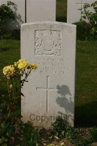 Tincourt New British Cemetery - Richardson, A