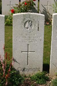 Tincourt New British Cemetery - Richardson, C C