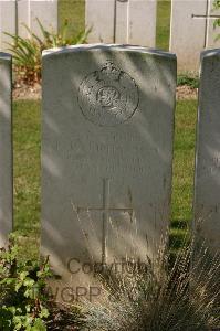 Tincourt New British Cemetery - Richardson, F W