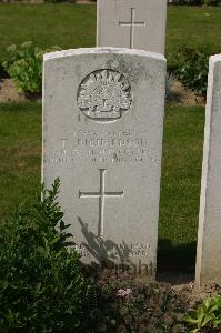 Tincourt New British Cemetery - Richardson, T