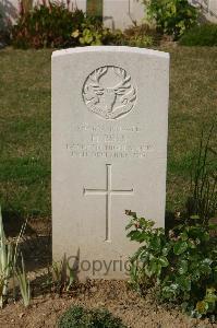 Tincourt New British Cemetery - Ross, H