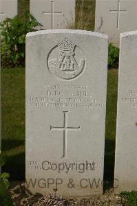 Tincourt New British Cemetery - Rowlands, J D