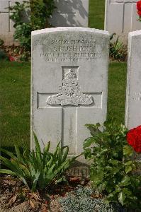 Tincourt New British Cemetery - Rushton, D